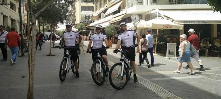 Πρώτη επιτυχία για τους ποδηλάτες- αστυνομικούς- Επιασαν κλέφτη στο κέντρο του Ηρακλείου